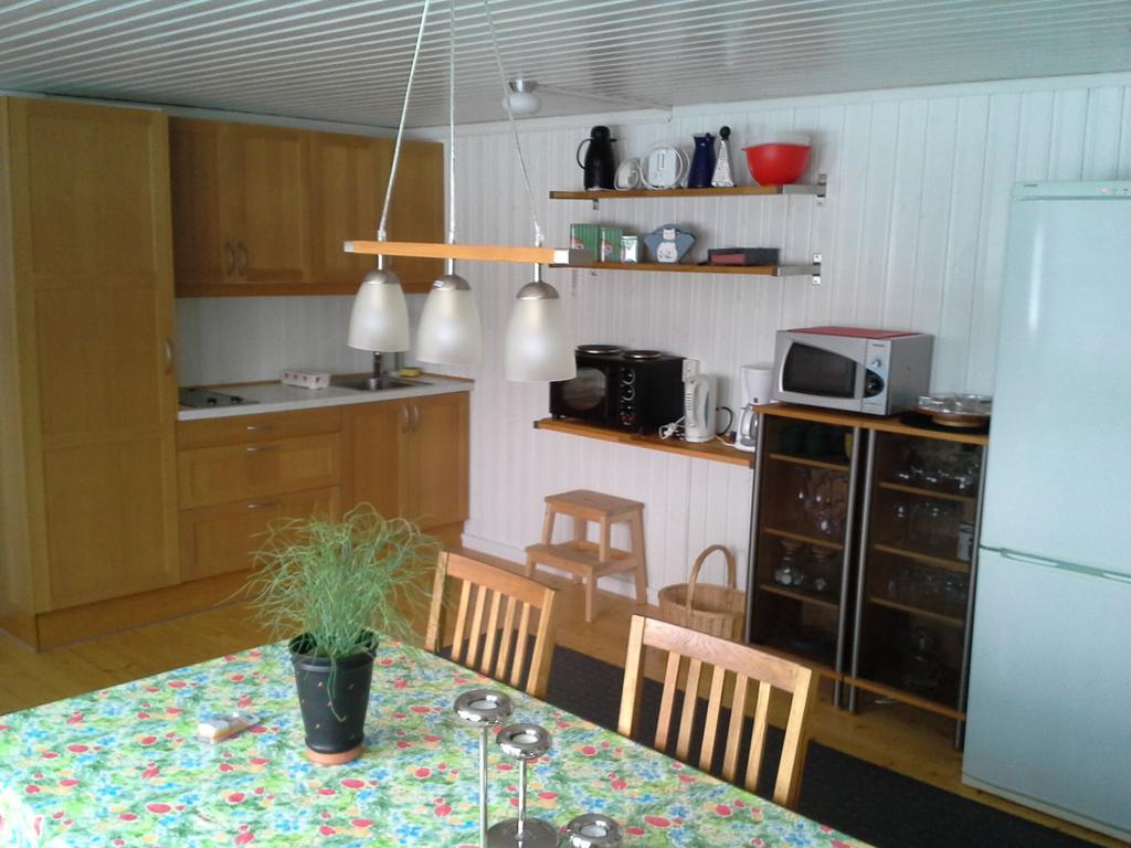 Fjaettramala Apartment Fagereke Room photo